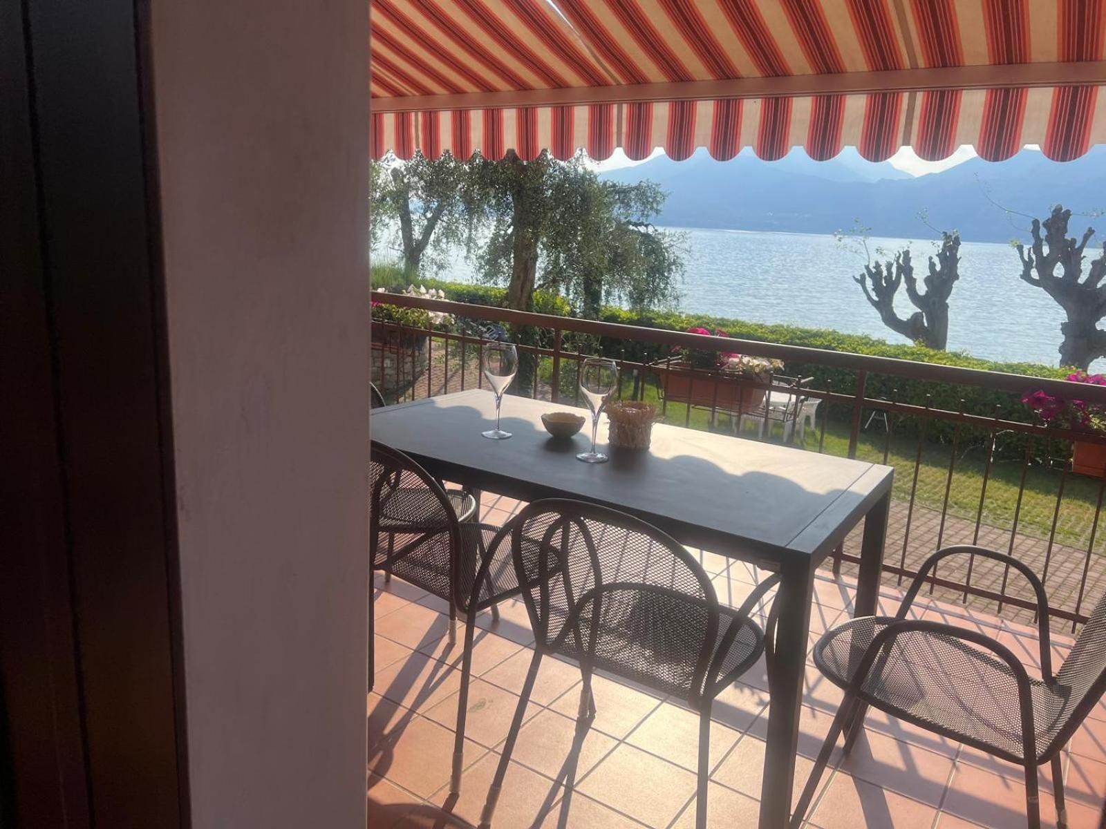 Residence Villa Al Lido Бренцоне-суль-Гарда Экстерьер фото