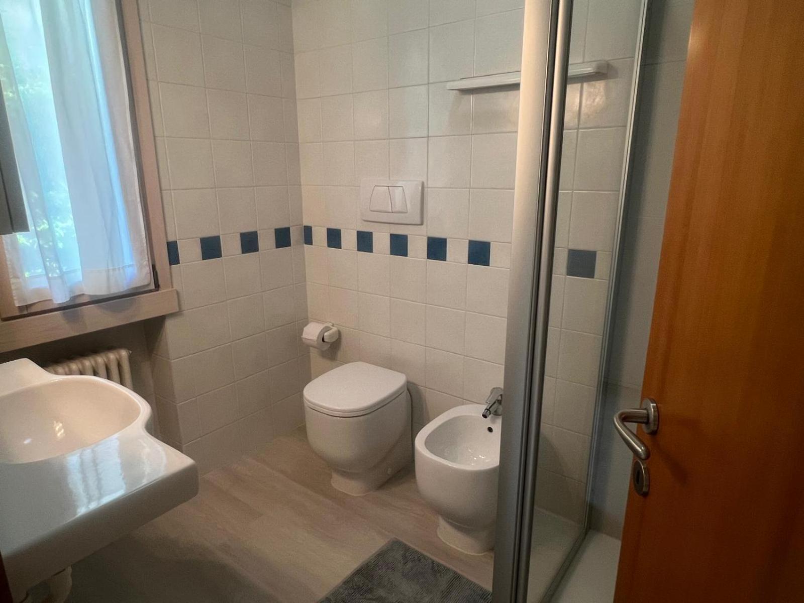 Residence Villa Al Lido Бренцоне-суль-Гарда Экстерьер фото